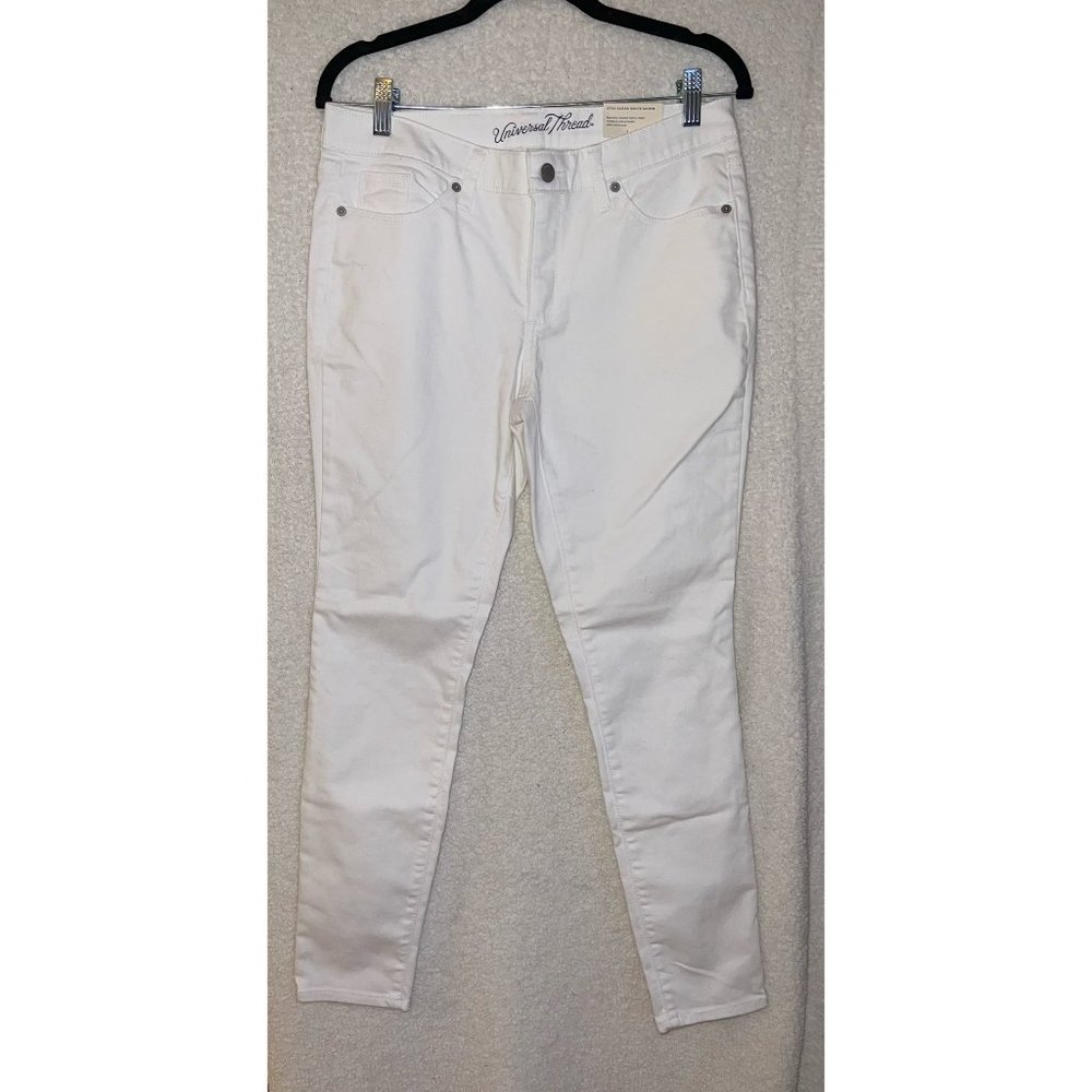 White Jeans